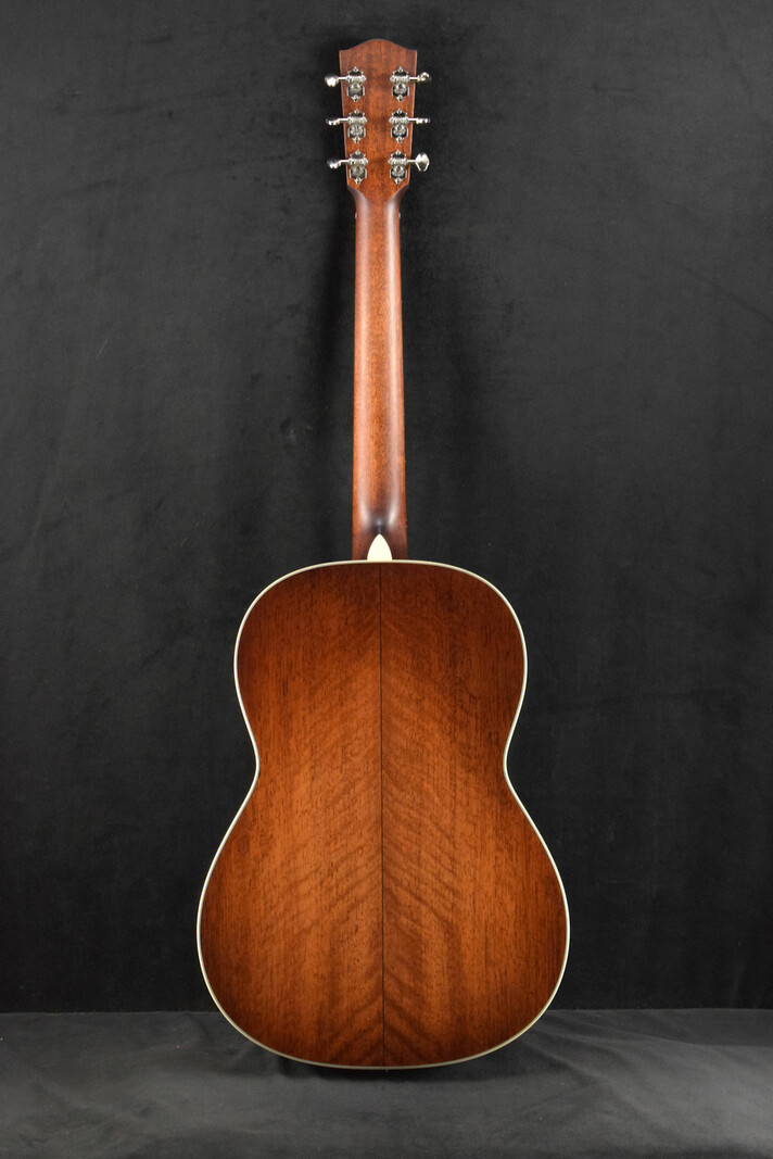 Eastman Eastman E6-LGSS-TC-SB Small Body Slope Shoulder Thermo-Cure Truetone Sunburst