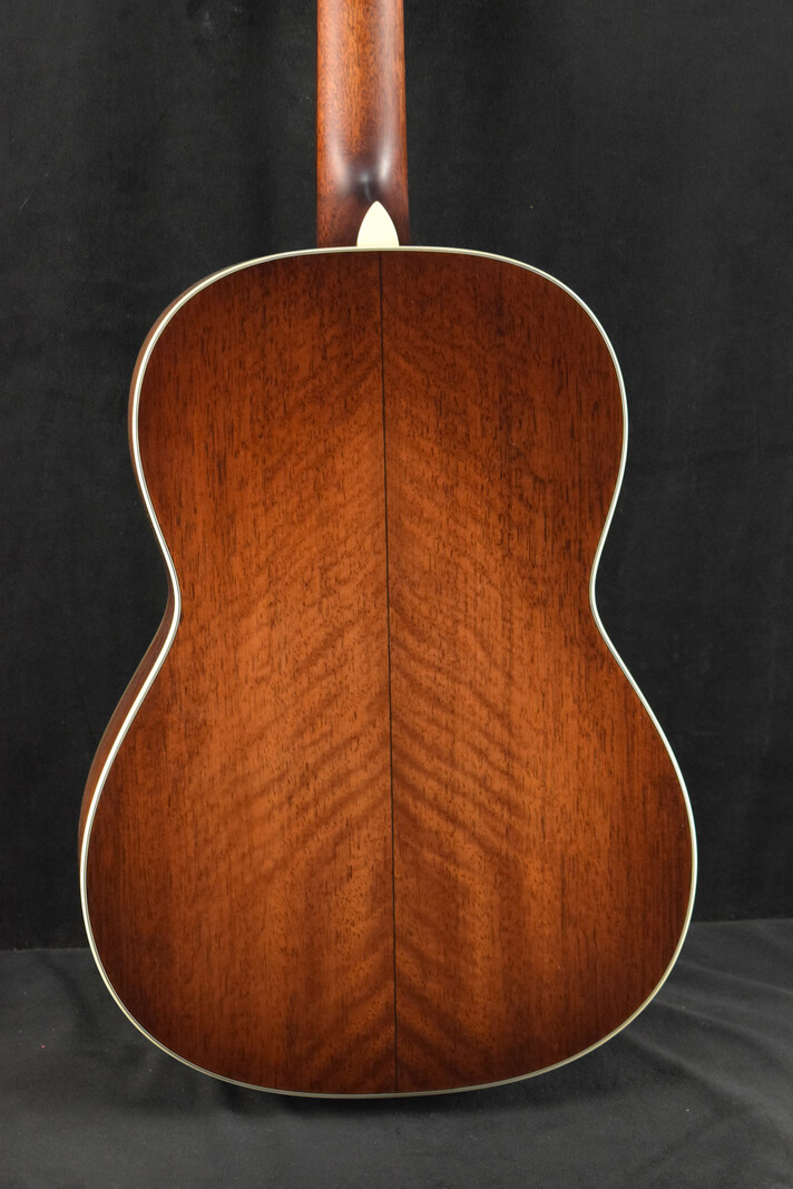 Eastman Eastman E6-LGSS-TC-SB Small Body Slope Shoulder Thermo-Cure Truetone Sunburst