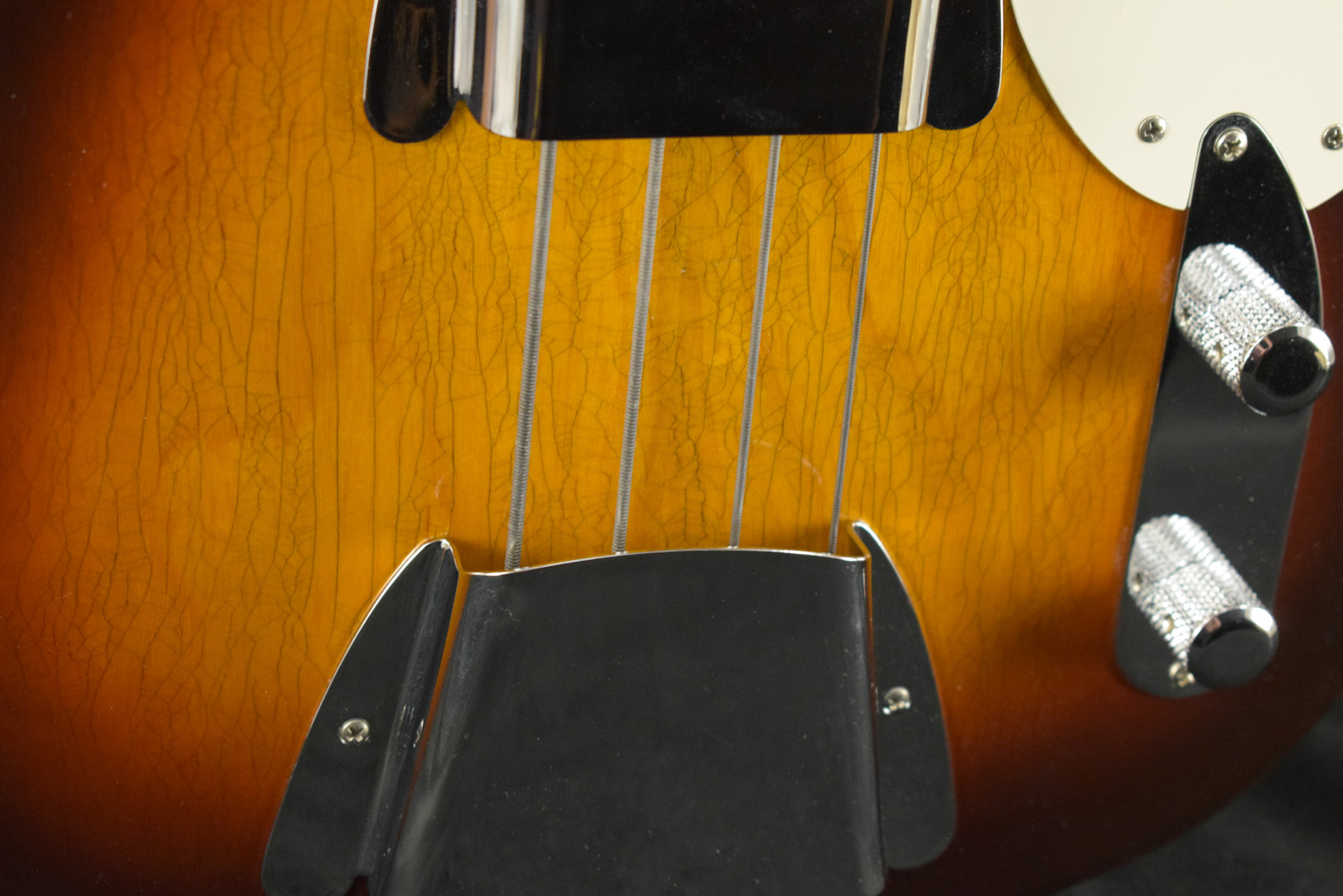 Fender Fender Custom Shop 1955 Precision Bass DLX Closet Classic - Wide-Fade Chocolate 2-Color Sunburst