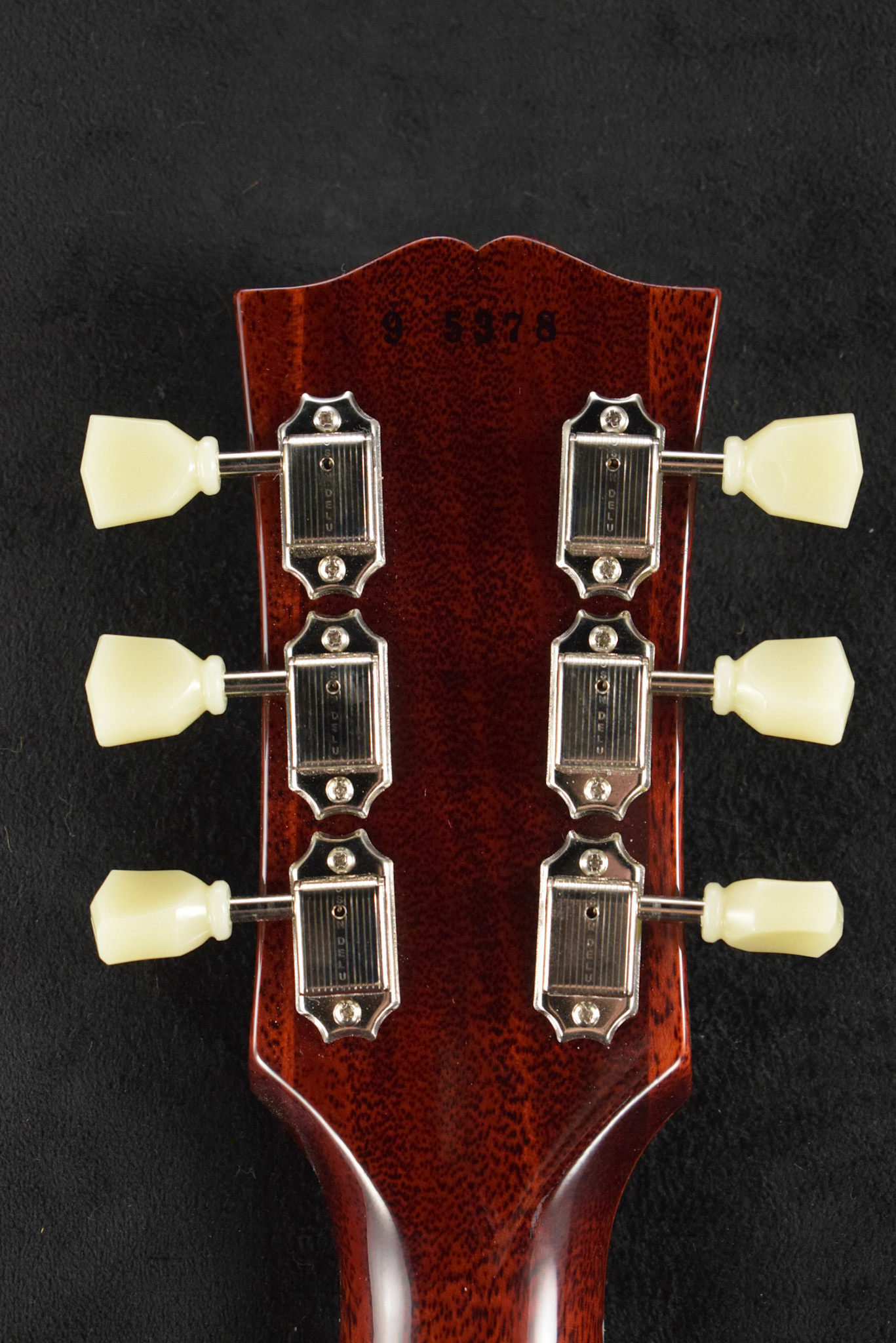 Gibson Gibson Custom Dealer Select 1959 Les Paul Standard - "The Beauty of the 'Burst" Page 102