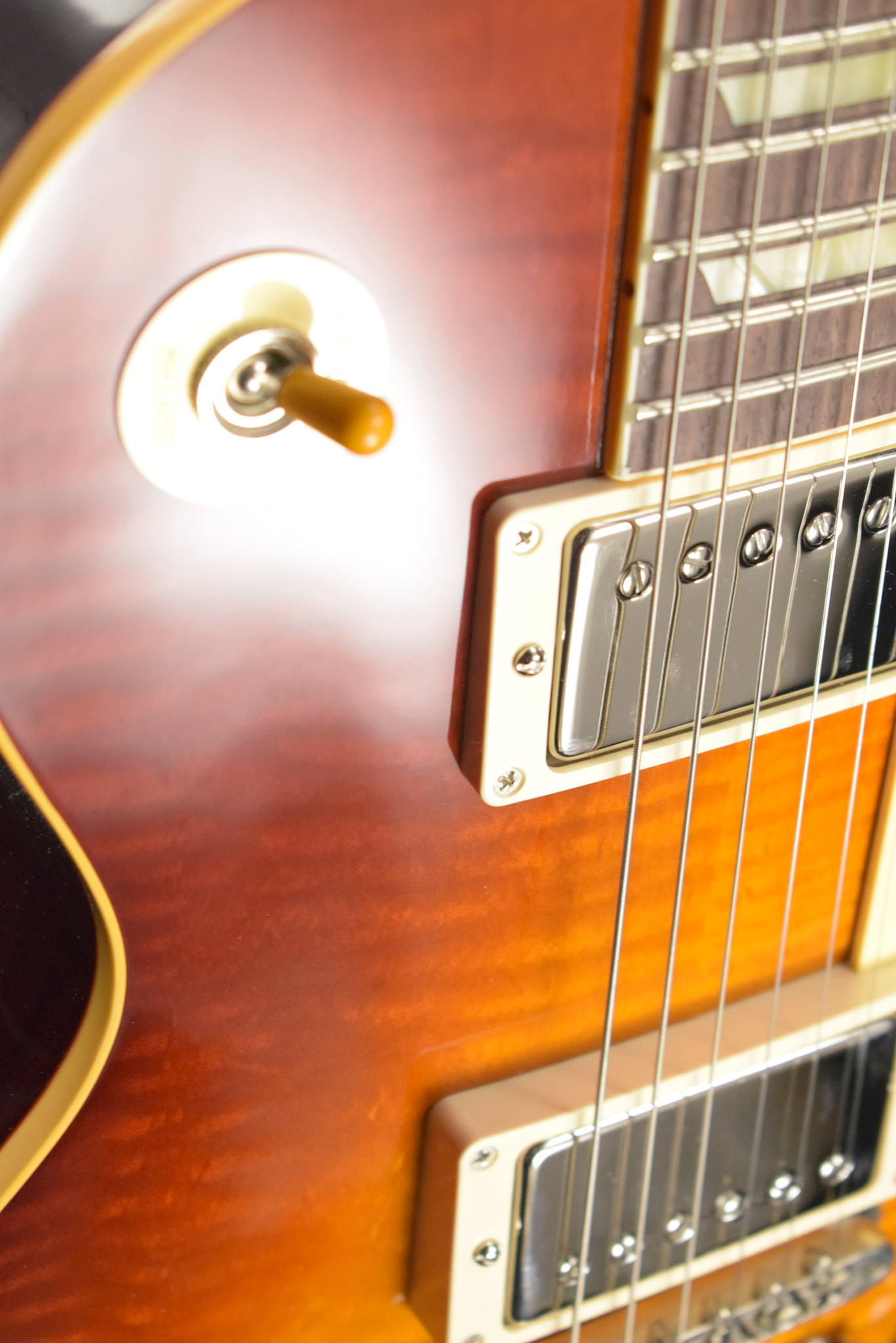 Gibson Gibson Custom Dealer Select 1959 Les Paul Standard - "The Beauty of the 'Burst" Page 102