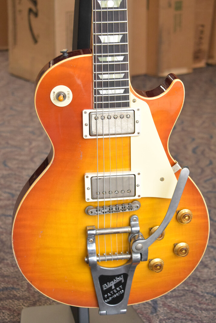 Gibson Gibson Custom Dealer Select 1960 Les Paul Standard V2 - "The Beauty of the 'Burst" Page 138 Light Aged