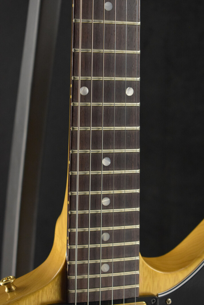 Gibson Gibson Custom Shop 1958 Korina Explorer Reissue Black Pickguard Natural