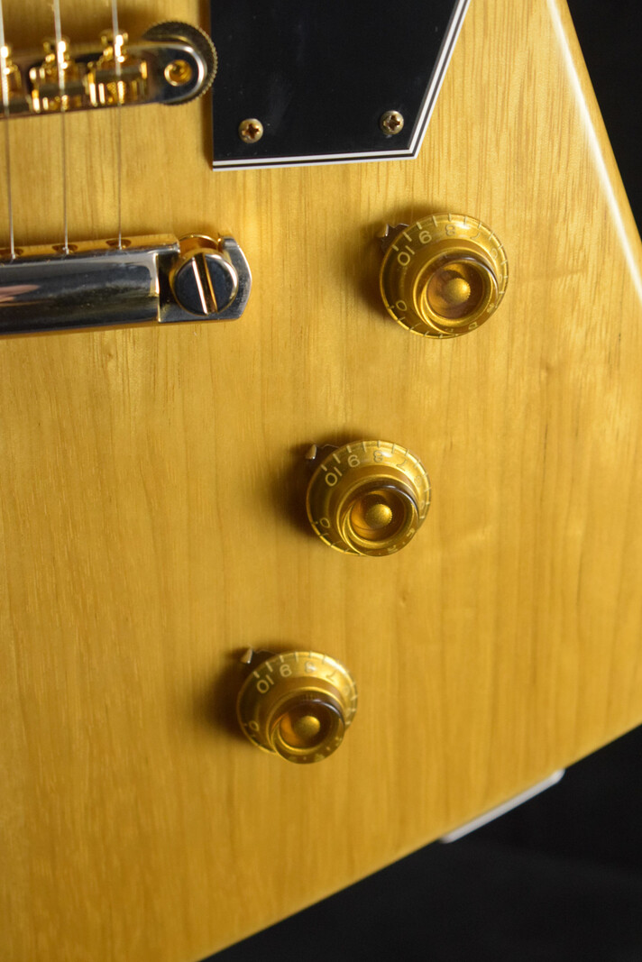 Gibson Gibson Custom Shop 1958 Korina Explorer Reissue Black Pickguard Natural