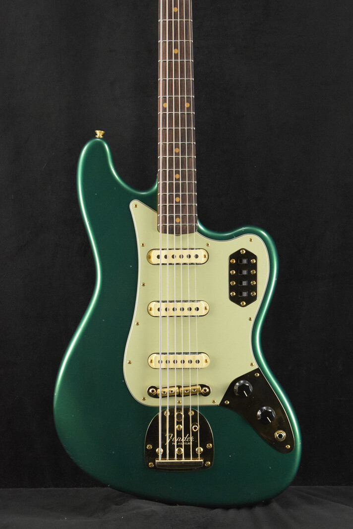 Fender Fender 1966 Bass VI - Journeyman Relic with Closet Classic Gold Hardware Aged British Racing Green