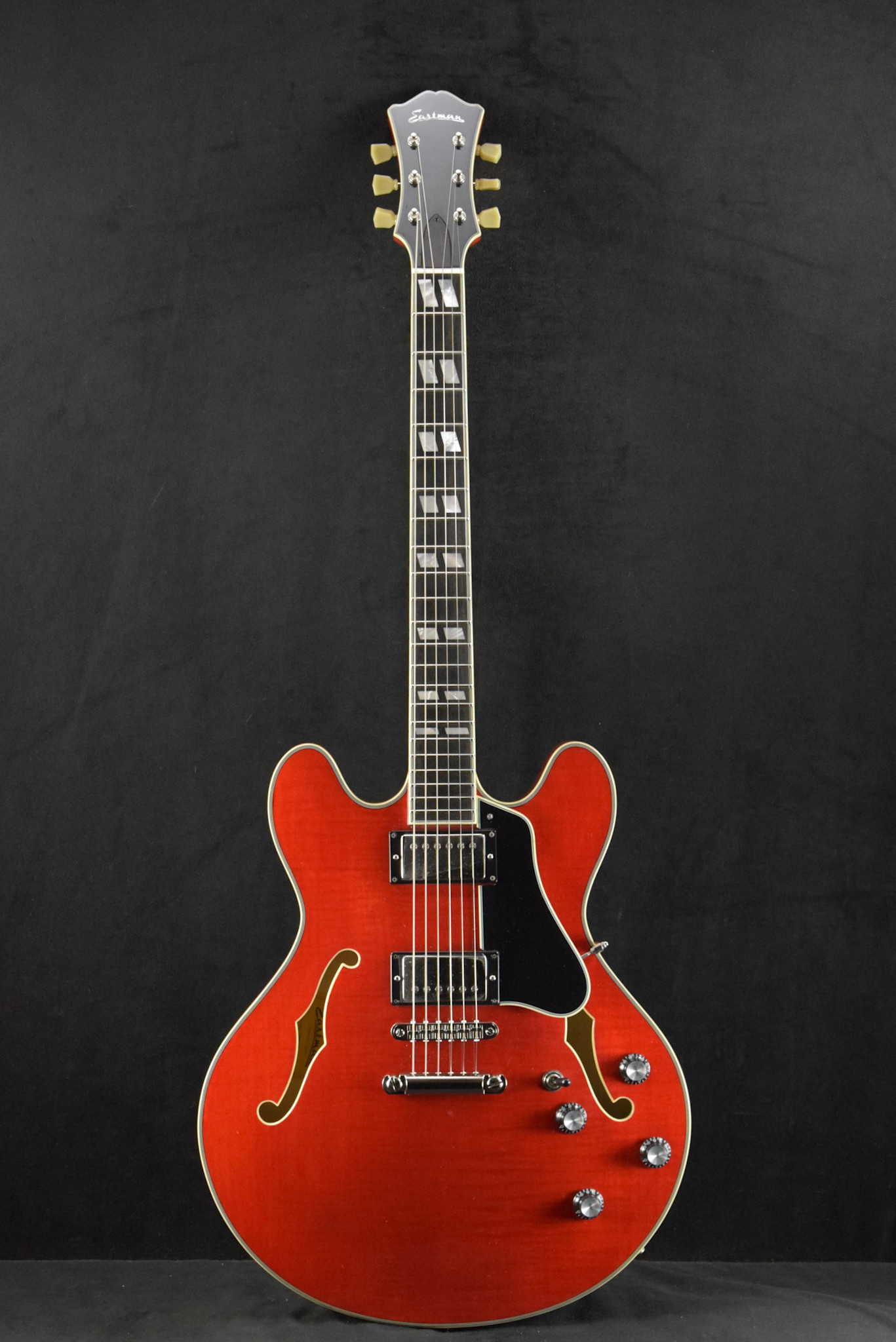 Eastman Eastman T486-RD 16" Thinline Seymour Duncan Red Truetone Gloss