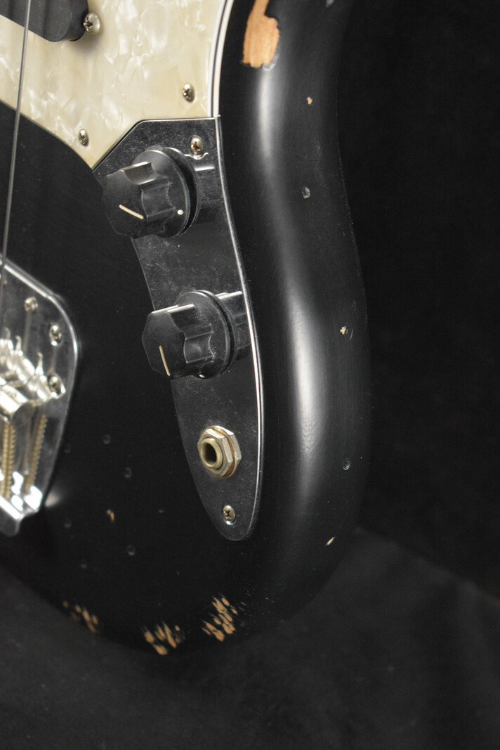Fender Fender JMJ Road Worn Mustang Bass Black