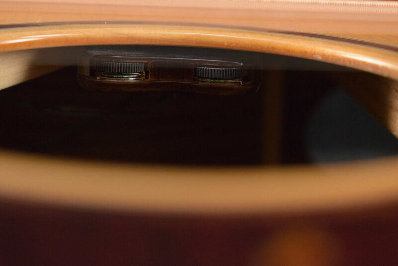 Eastman Eastman AC722CE-DF Acoustic Electric Grand Auditorium Dakota Fade Truetone Gloss