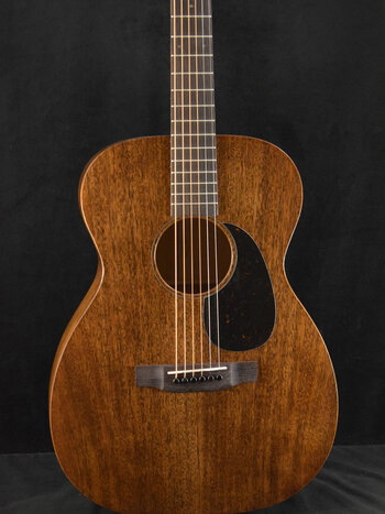 Martin Martin 00-15M Mahogany Satin