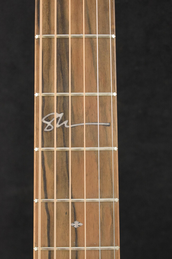 Martin Martin 000JR-10E Shawn Mendes