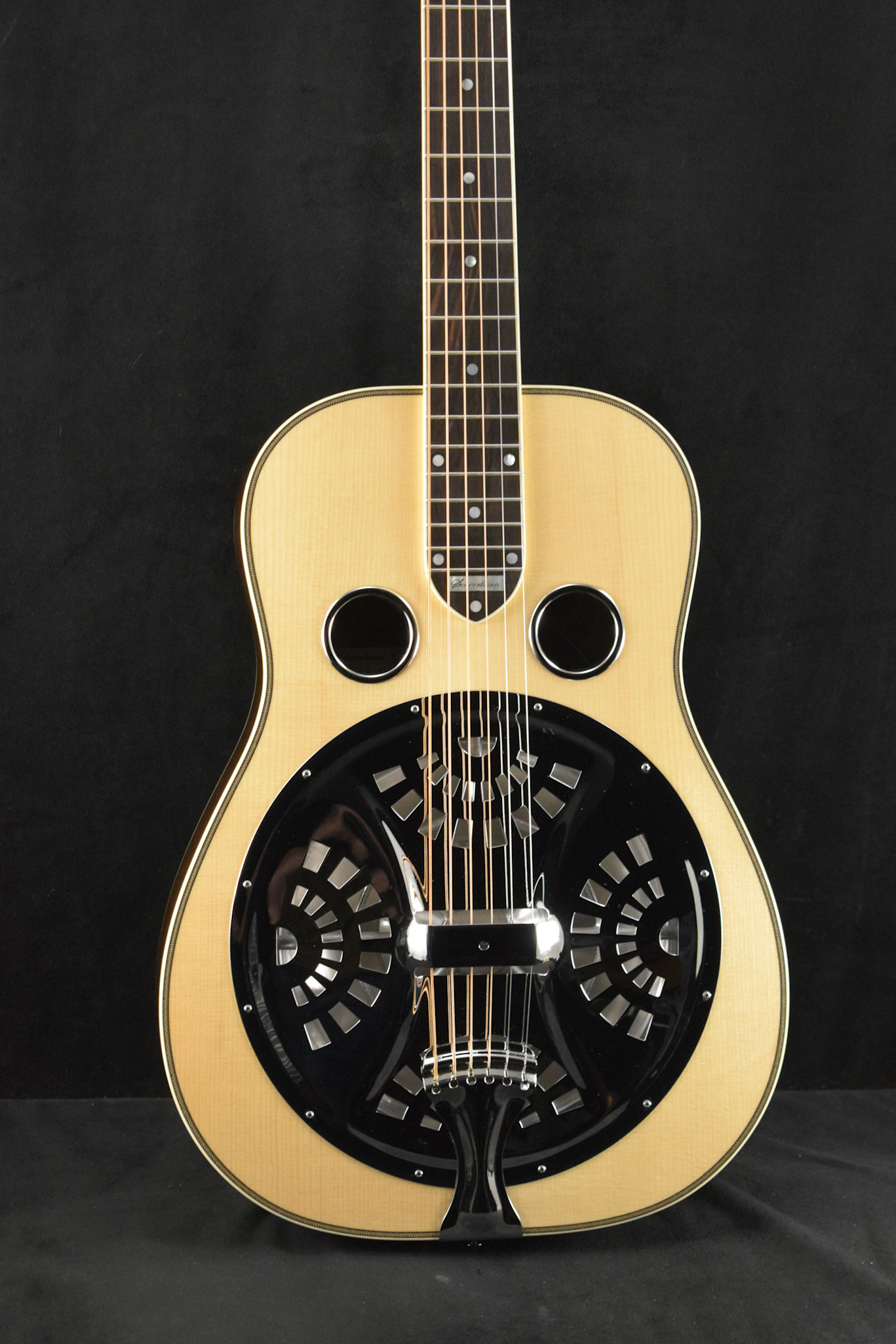 National National Scheerhorn L-Body Rosewood Squareneck