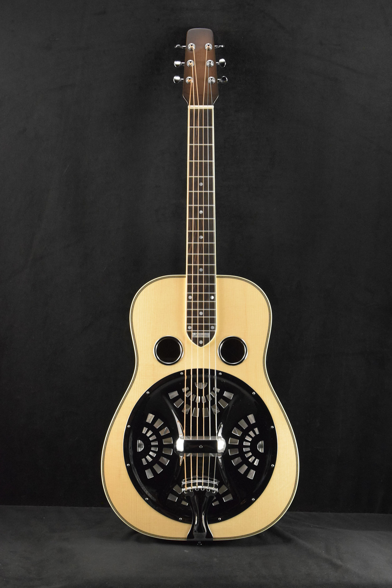 National National Scheerhorn L-Body Rosewood Squareneck