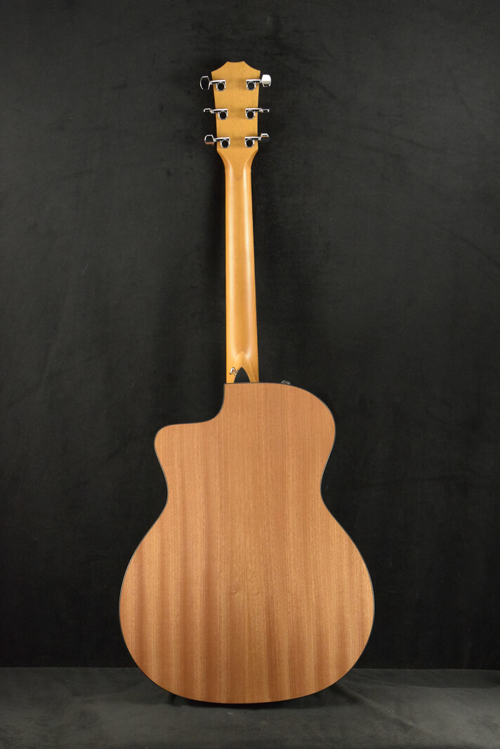 Taylor Taylor 114ce