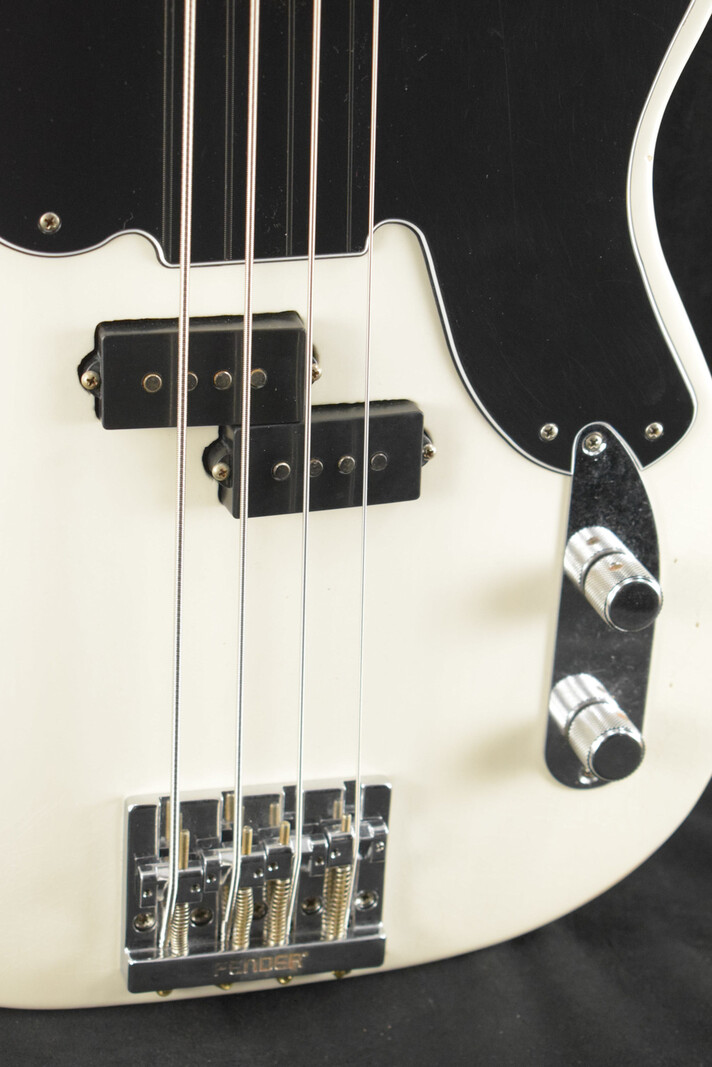 Fender Fender Mike Dirnt Road Worn Precision Bass White Blonde Maple Fingerboard