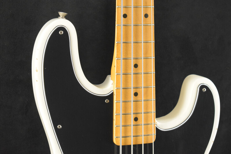 Fender Fender Mike Dirnt Road Worn Precision Bass White Blonde Maple Fingerboard