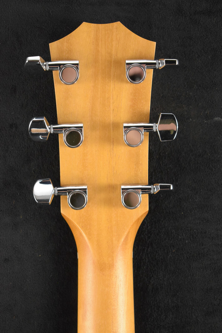Taylor Taylor 214ce