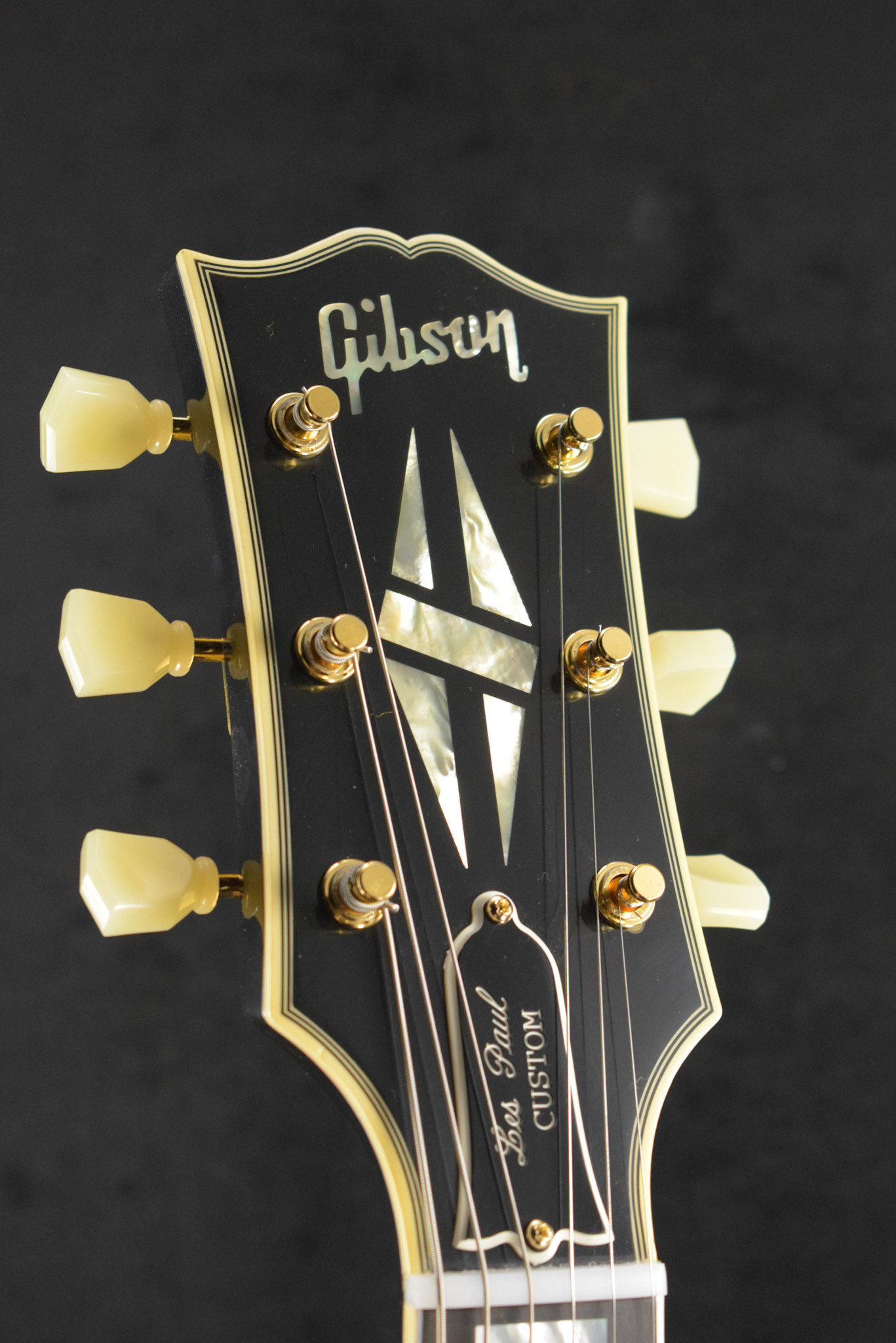 Gibson Gibson Custom Shop 1957 Les Paul Custom Reissue Ebony 2-Pickup