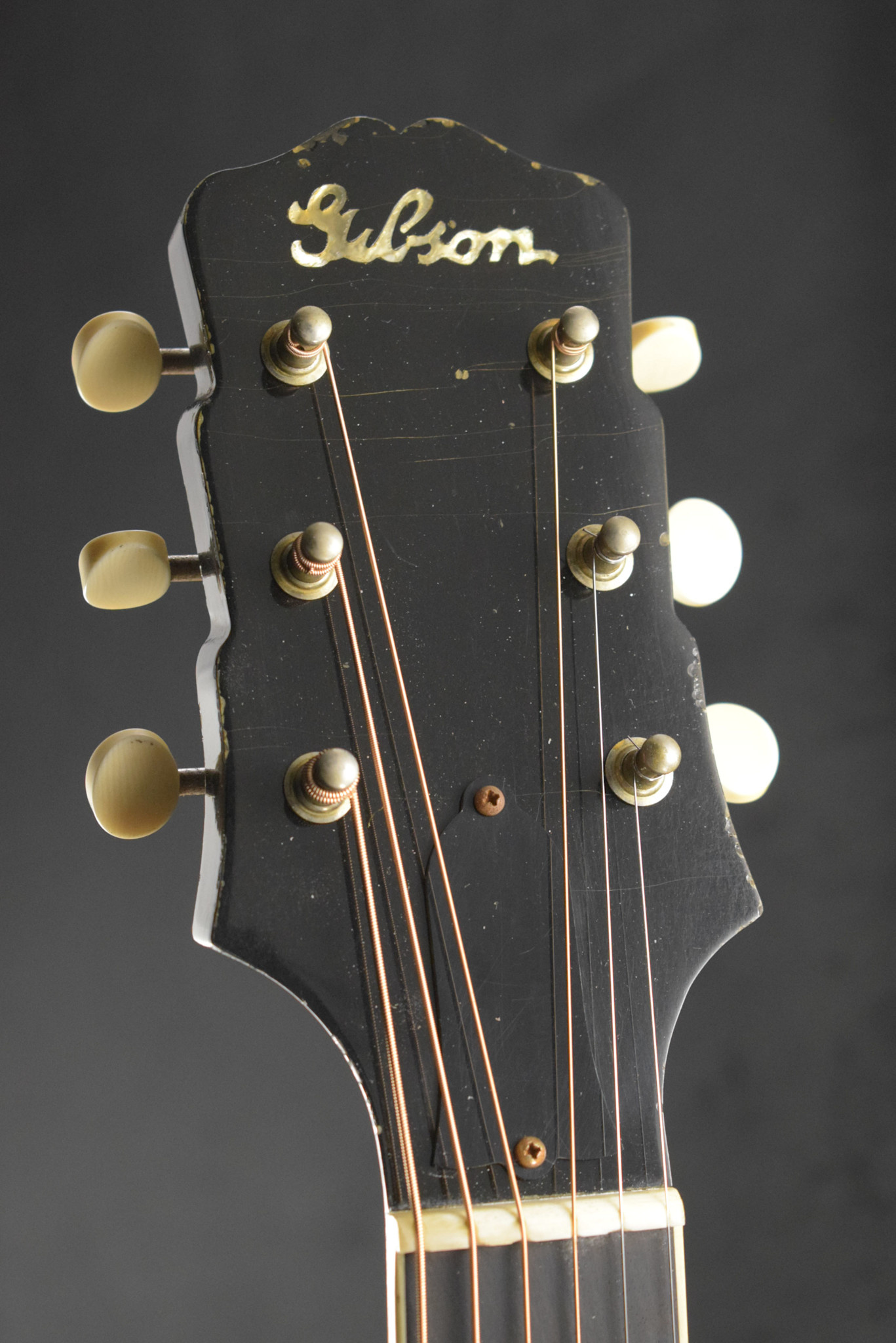 Gibson Gibson Custom Shop 1939 SJ-100 Murphy Lab Heavy Aged Faded Vintage Sunburst