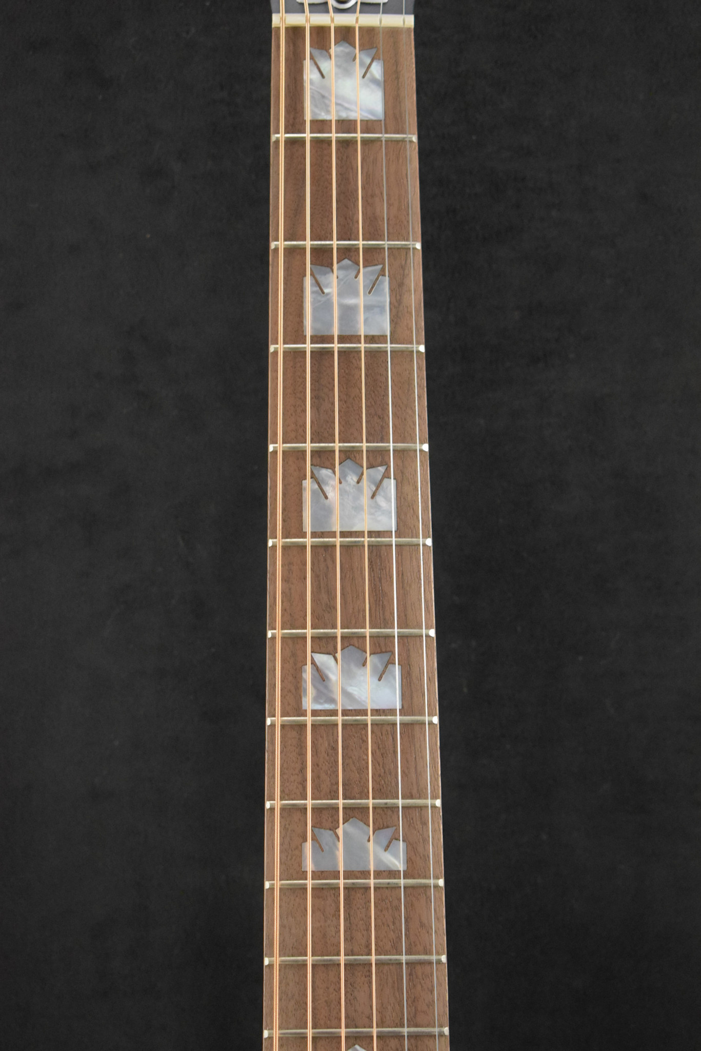 Gibson Gibson SJ-200 Studio Walnut Satin Natural