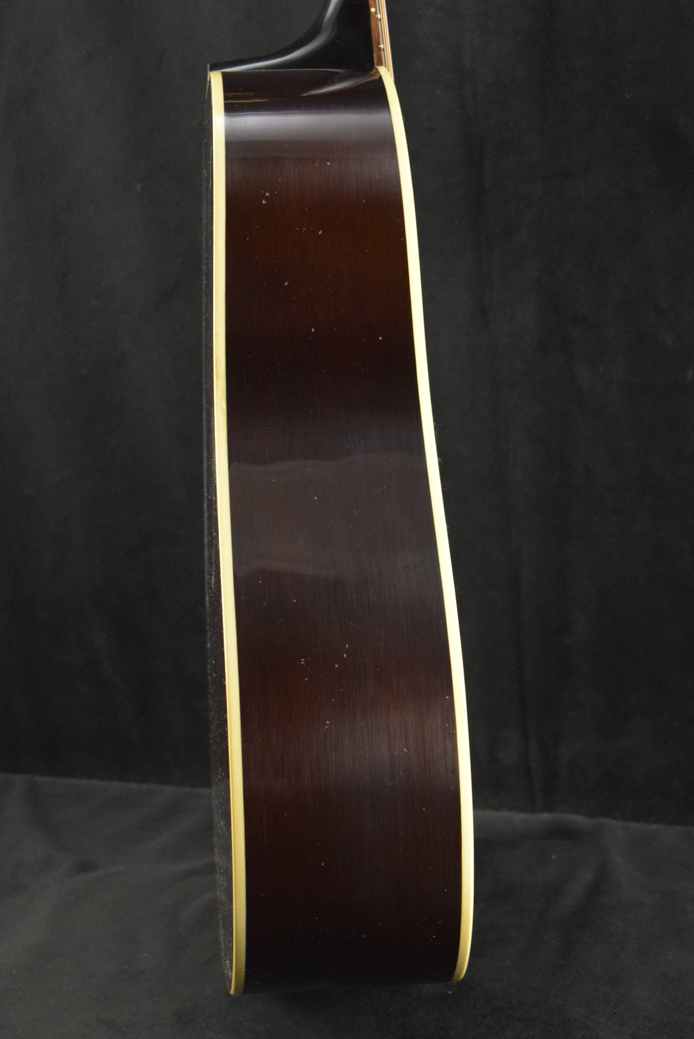 Gibson Gibson Custom Shop 1942 Banner J-45 Vintage Sunburst Murphy Lab Heavy Aged