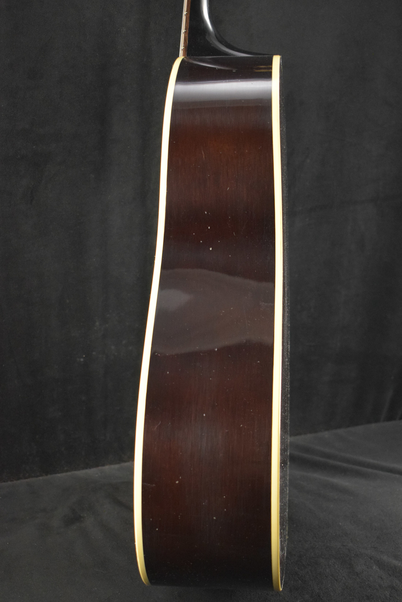 Gibson Gibson Custom Shop 1942 Banner J-45 Vintage Sunburst Murphy Lab Heavy Aged