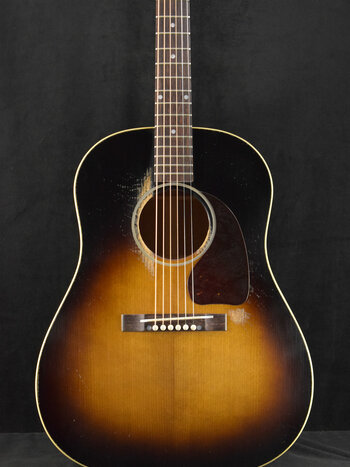 Gibson Gibson Custom Shop 1942 Banner J-45 Vintage Sunburst Murphy Lab Heavy Aged