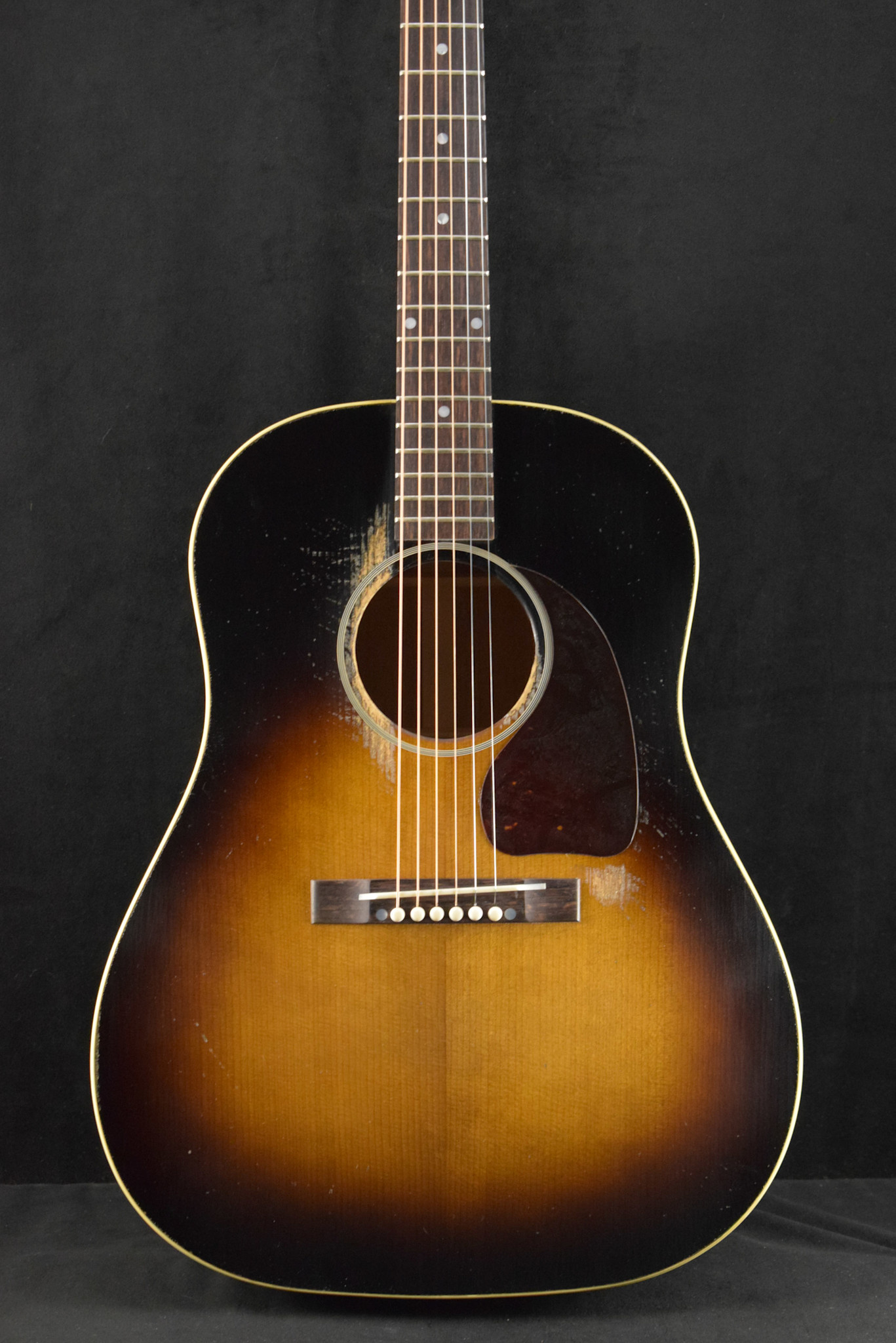 Gibson Gibson Custom Shop 1942 Banner J-45 Vintage Sunburst Murphy Lab Heavy Aged