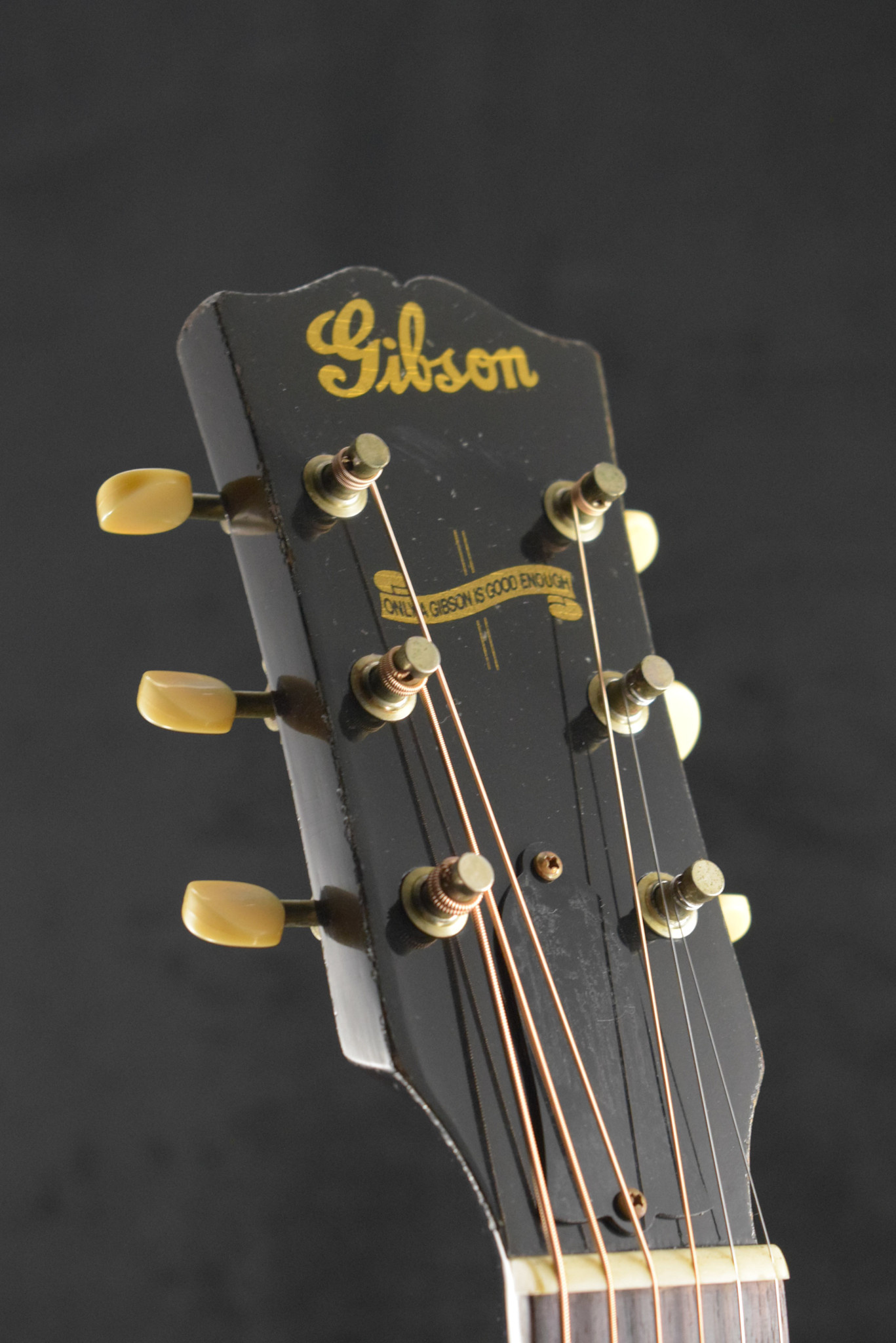 Gibson Gibson Custom Shop 1942 Banner J-45 Vintage Sunburst Murphy Lab Heavy Aged