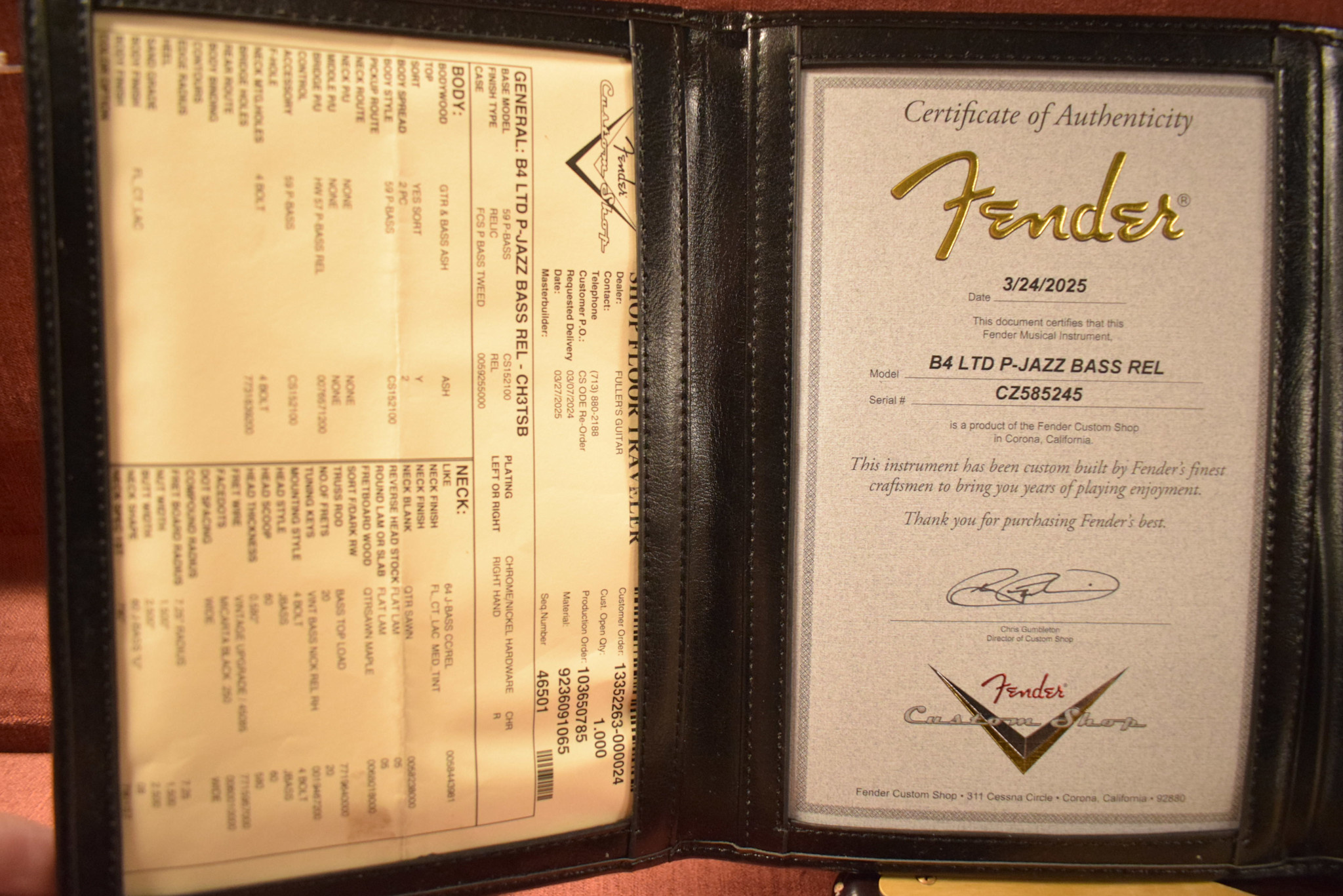 Fender Fender Limited Edition P-Jazz Bass Relic Chocolate 3-Color Sunburst 1-Piece Quartersawn Maple Neck Fingerboard