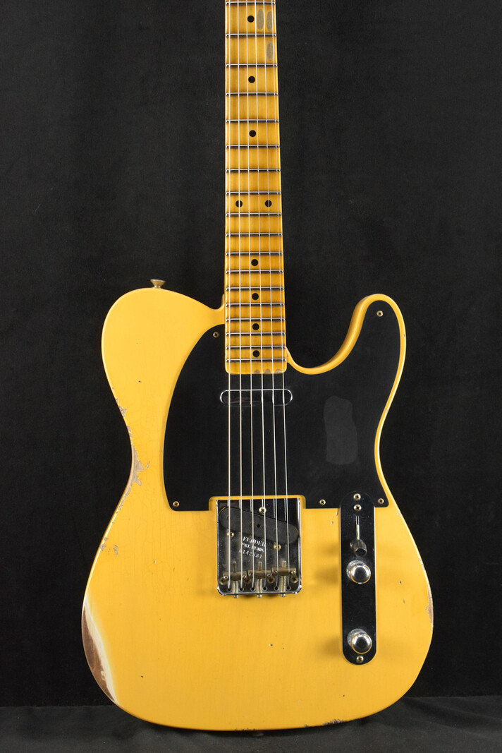 Fender Fender 1954 Telecaster Relic Aged Nocaster Blonde 1-Piece Rift Sawn Maple Neck Fingerboard