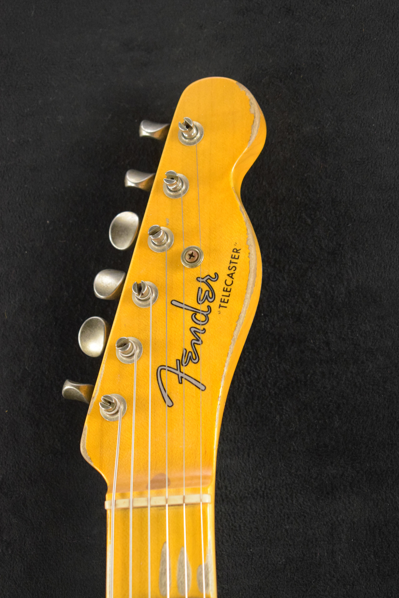 Fender Fender 1954 Telecaster Heavy Relic Faded Aged Nocaster Blonde 1-Piece Rift Sawn Maple Neck Fingerboard,