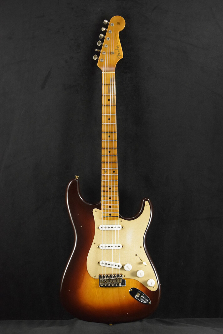 Fender Fender Limited Edition 1954 Roasted Stratocaster Journeyman Relic Wide-Fade Chocolate 2-Color Sunburst 1-Piece Roasted Quarterswan Maple Neck