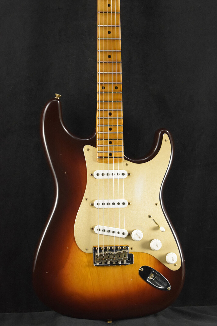 Fender Fender Limited Edition 1954 Roasted Stratocaster Journeyman Relic Wide-Fade Chocolate 2-Color Sunburst 1-Piece Roasted Quarterswan Maple Neck