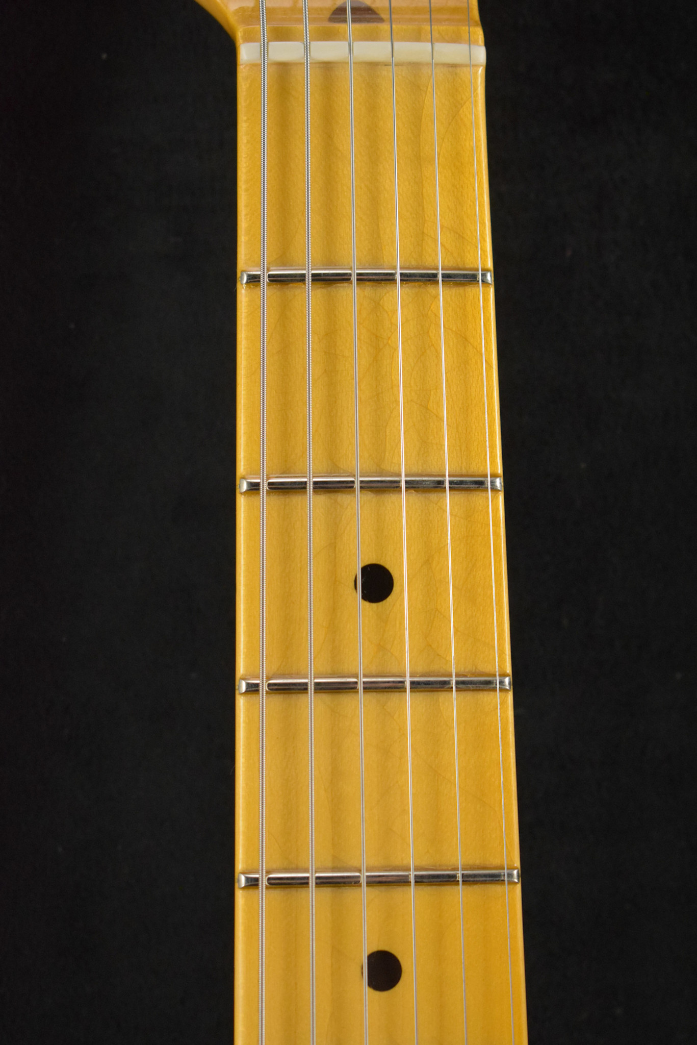 Fender Fender 1954 Telecaster DLX Closet Classic Faded Nocaster Blonde 1-Piece Rift Sawn Maple Neck Fingerboard