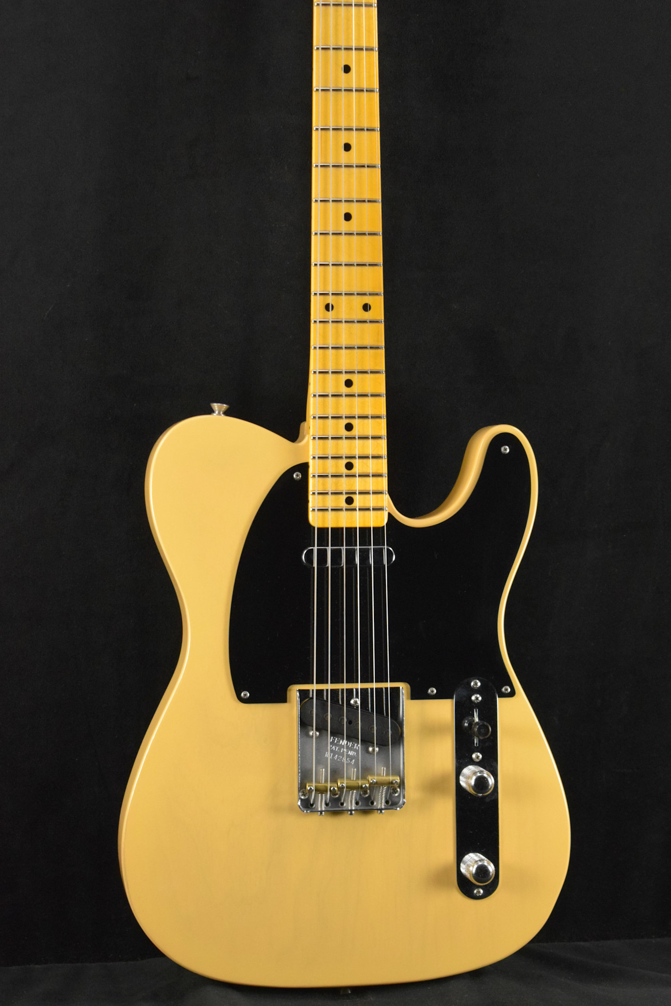 Fender Fender 1954 Telecaster DLX Closet Classic Faded Nocaster Blonde 1-Piece Rift Sawn Maple Neck Fingerboard