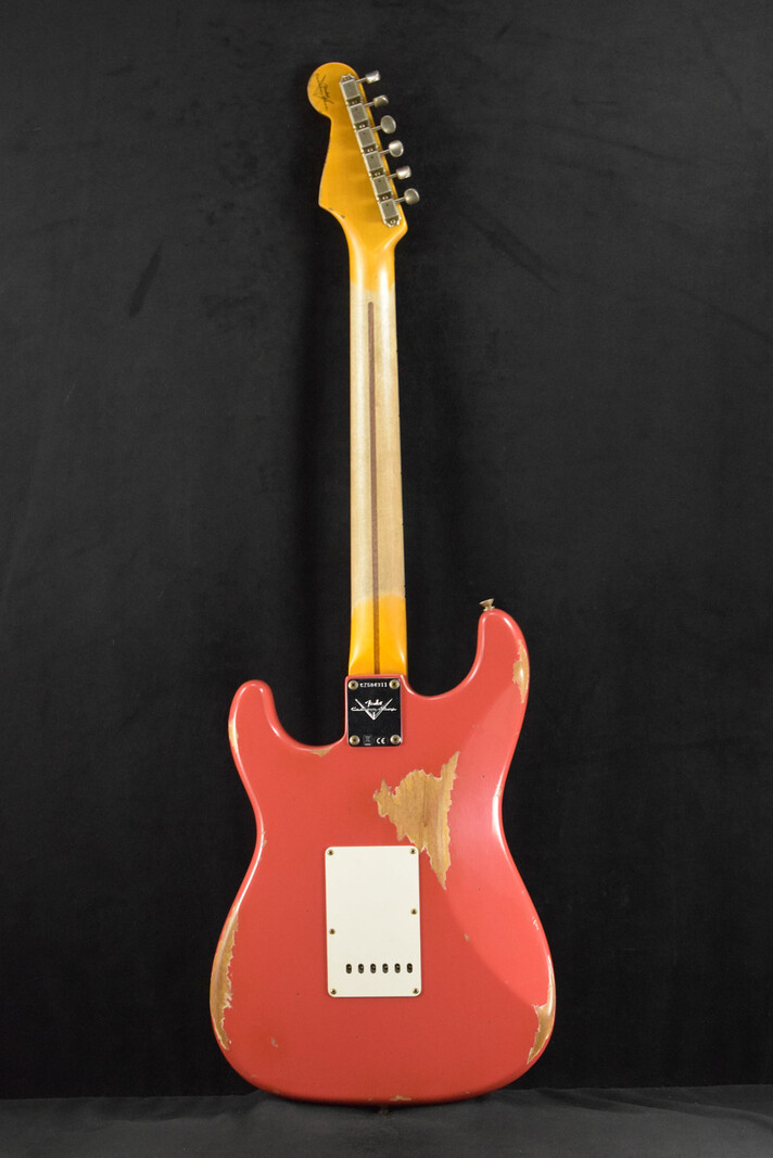 Fender Fender 1957 Stratocaster Heavy Relic Aged Fiesta Red w/1-Piece Rift Sawn Maple Neck Fingerboard