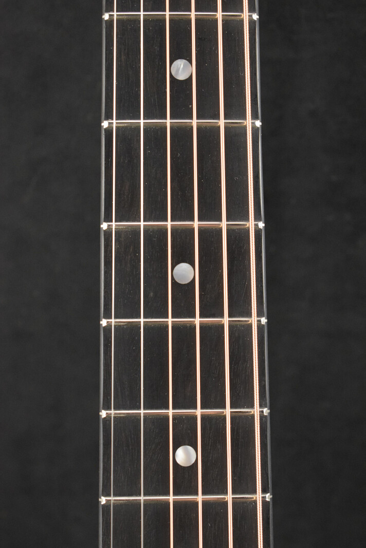 Eastman Eastman E10SSL-TC Left-Handed Thermo Cured Slope Shoulder Dreadnought Sunburst Truetone Gloss