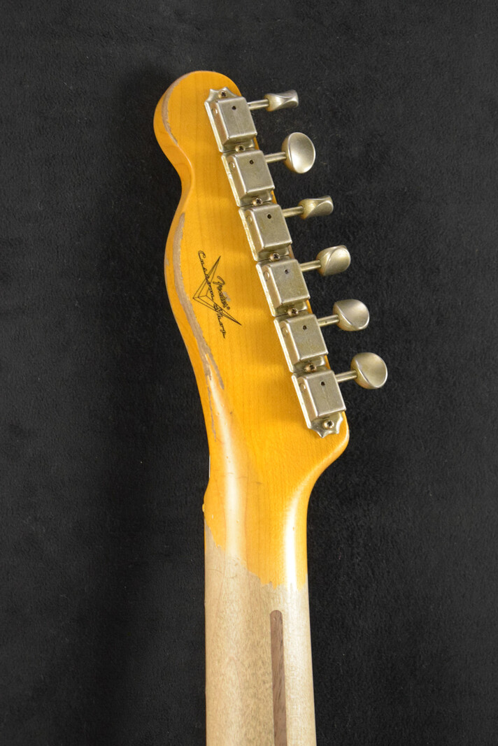 Fender Fender 1954 Telecaster Super Heavy Relic Super Faded Aged Nocaster Blonde 1-Piece Rift Sawn Maple Neck Fingerboard
