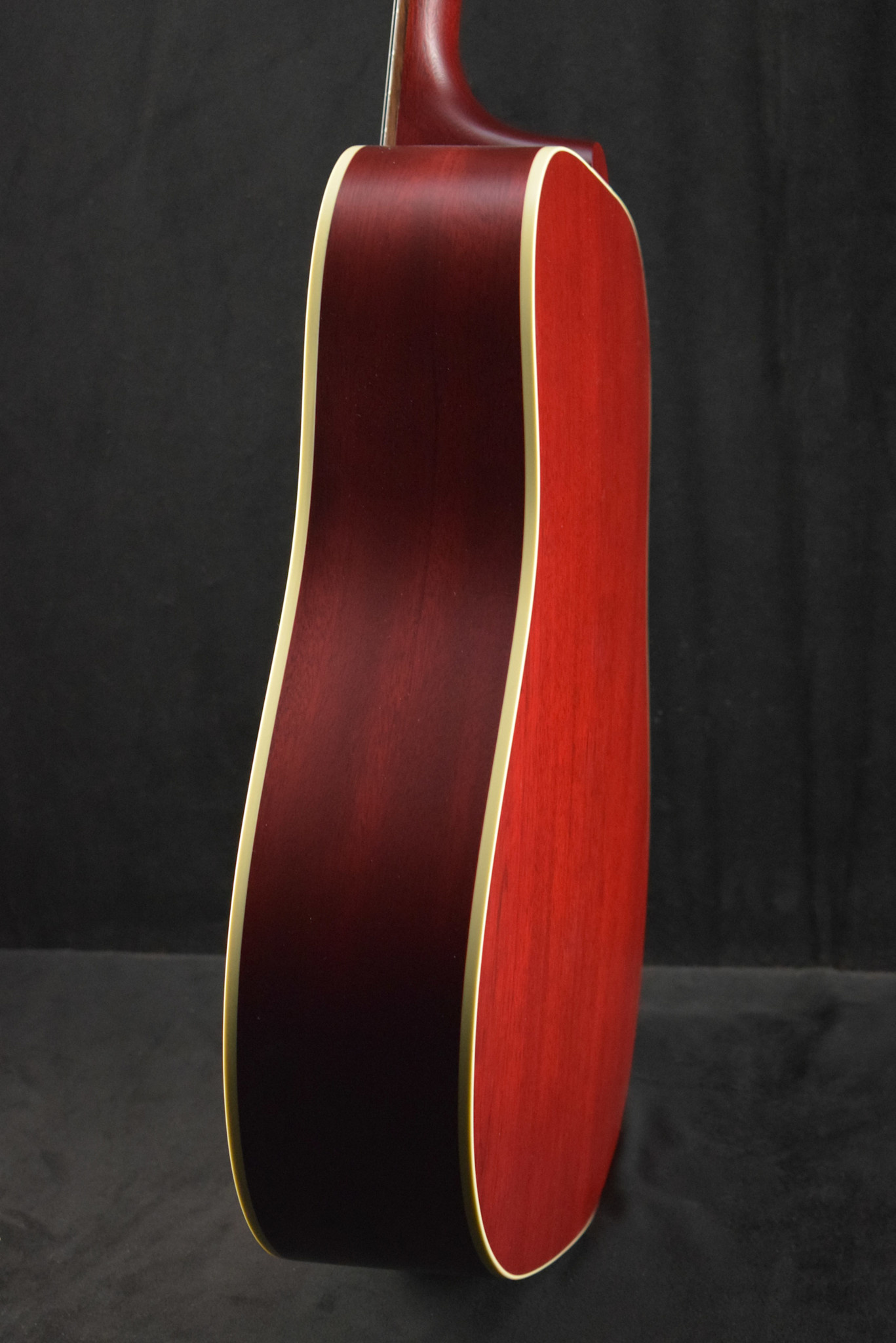 Gibson Gibson Hummingbird Special Satin Vintage Cherry Sunburst