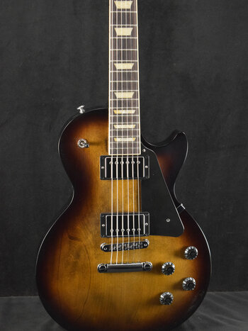 Gibson Gibson Les Paul Studio Smokehouse Burst w/Soft Shell Case