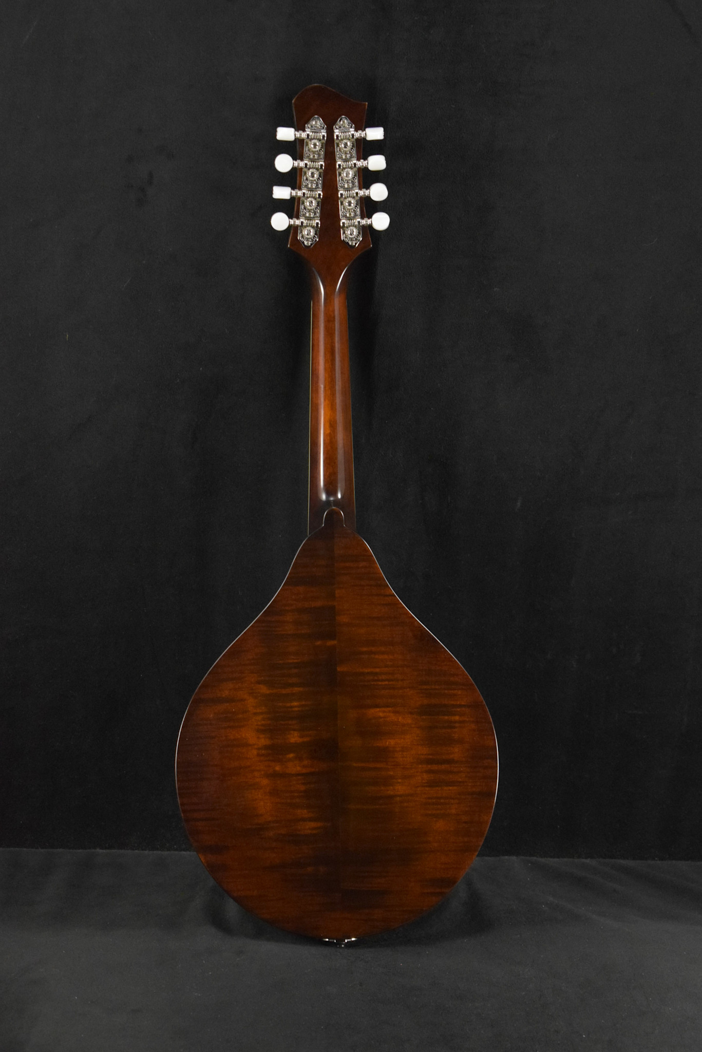 Eastman Eastman MD505-CS A-Style F-Hole Mandolin Classic Sunburst