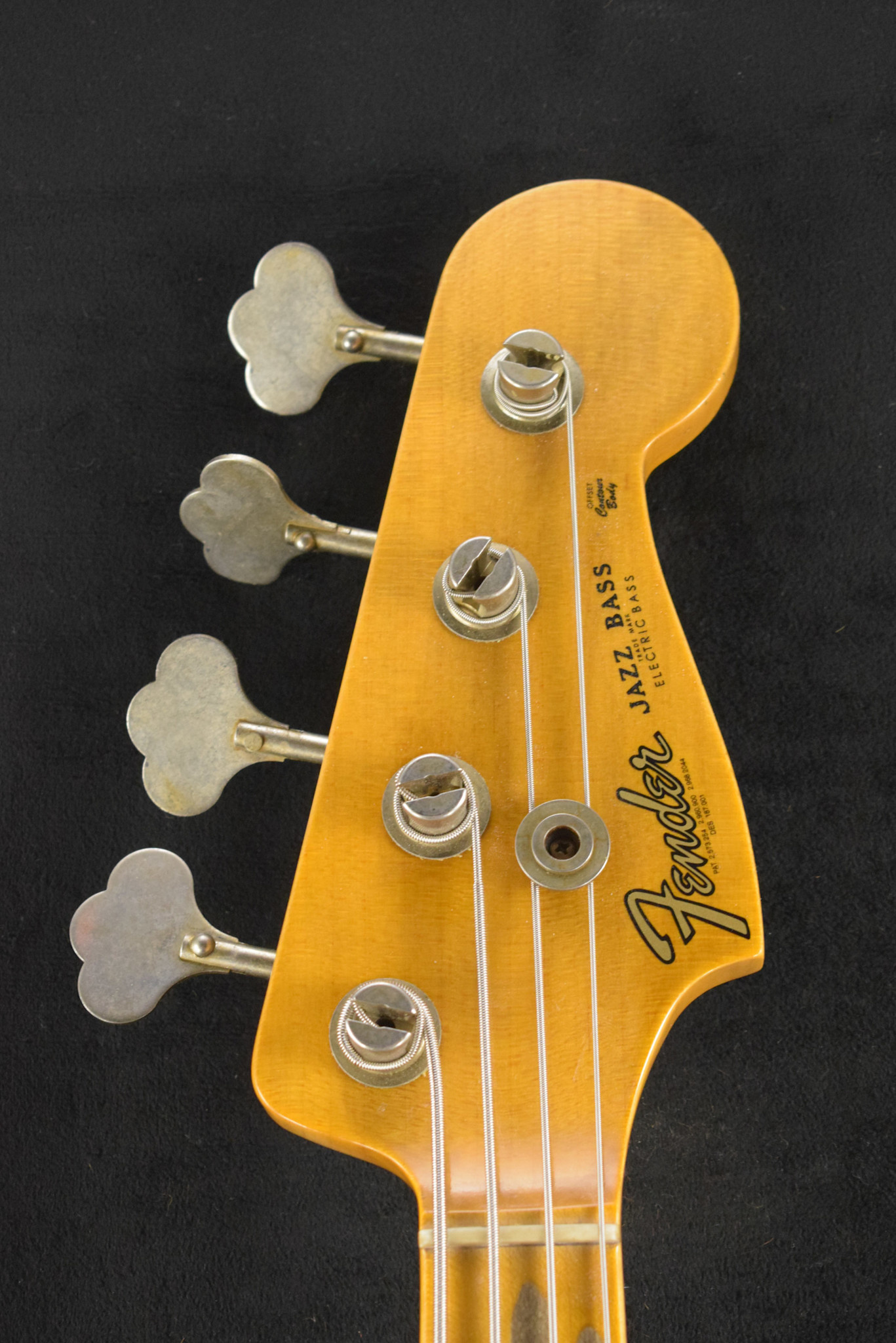 Fender Fender Limited Edition P-Jazz Bass Relic Aged Cimarron Red 1-Piece Quartersawn Maple Neck Fingerboard