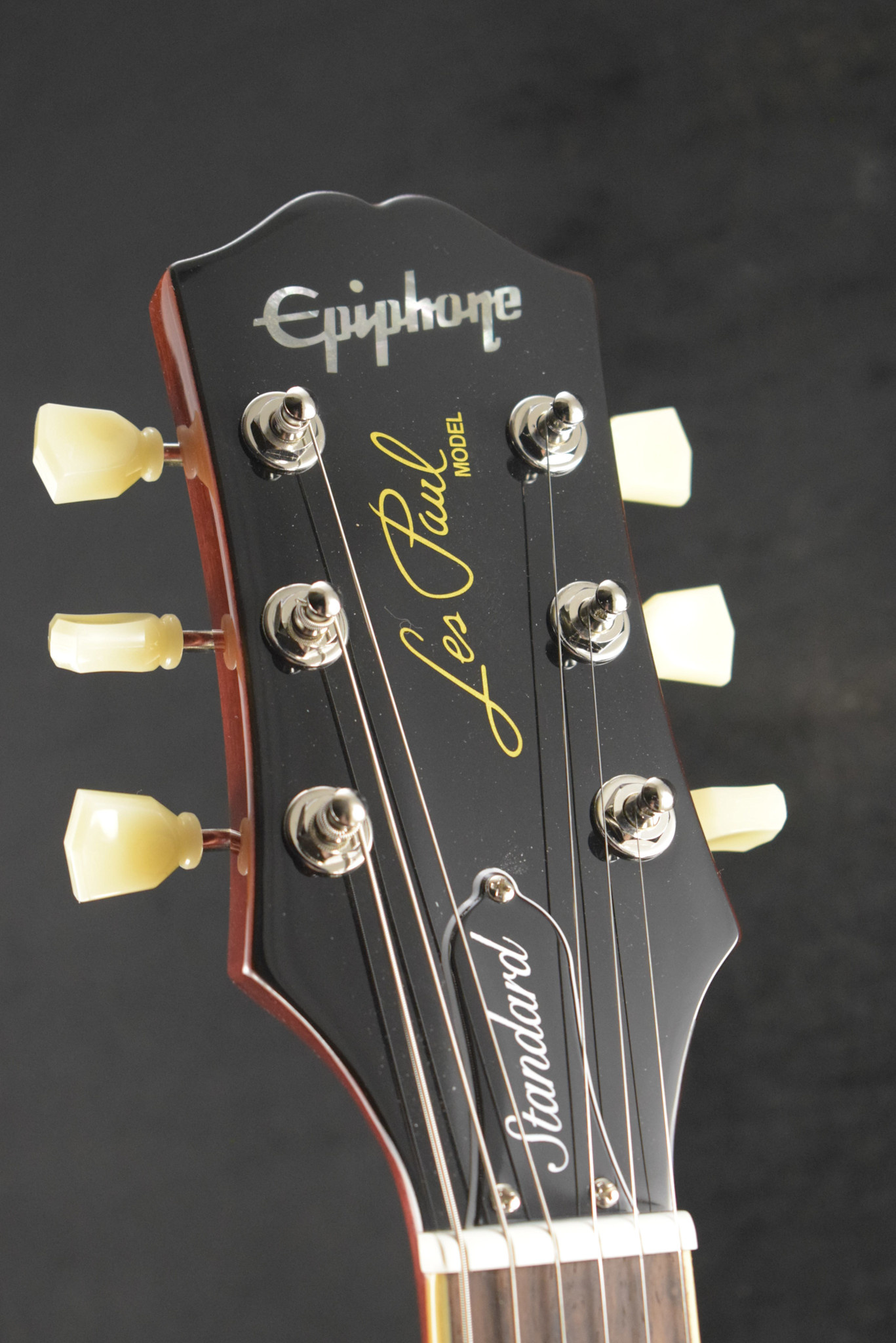 Epiphone Epiphone Les Paul Standard 50s Figured Top Washed Cherry Sunburst w/Gig Bag