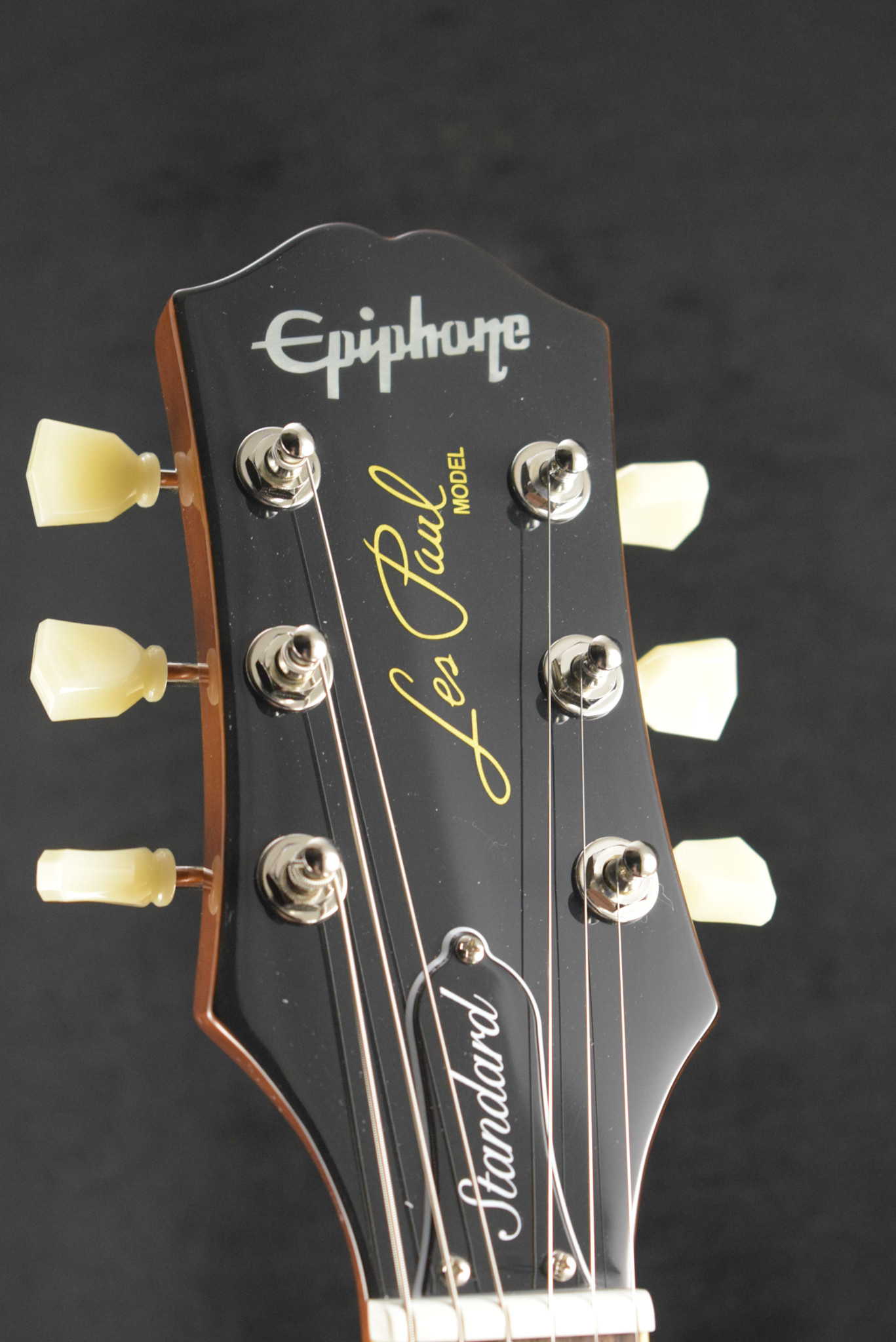 Epiphone Epiphone Les Paul Standard 50s Plain Top Goldtop w/Gig Bag