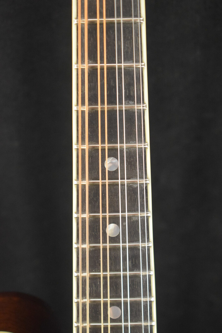 Eastman Eastman MD415-BK F-Style F-Hole Mandolin Black Top