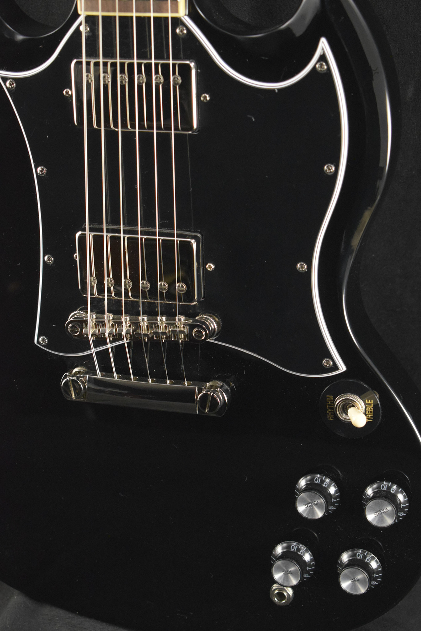 Epiphone Epiphone SG Standard Ebony w/Gig Bag