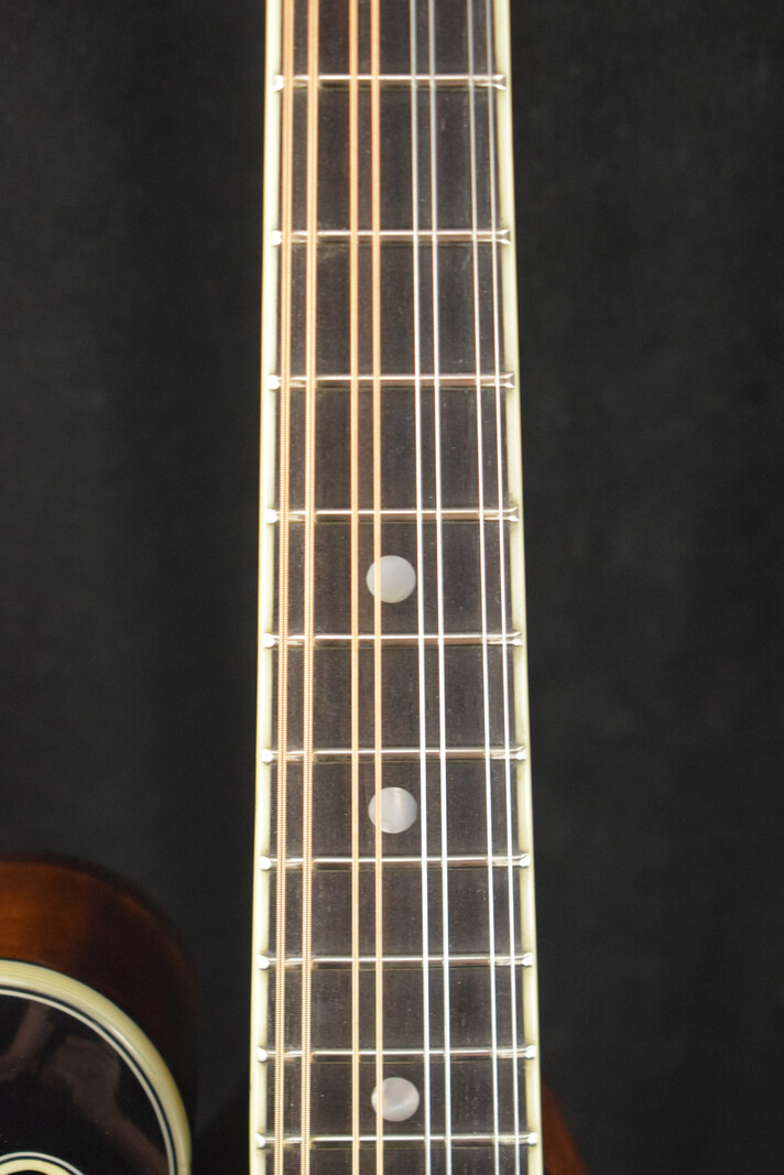 Eastman Eastman MD514-BK-LTD Limited Edition F-Style Oval-Hole Mandolin Black Top