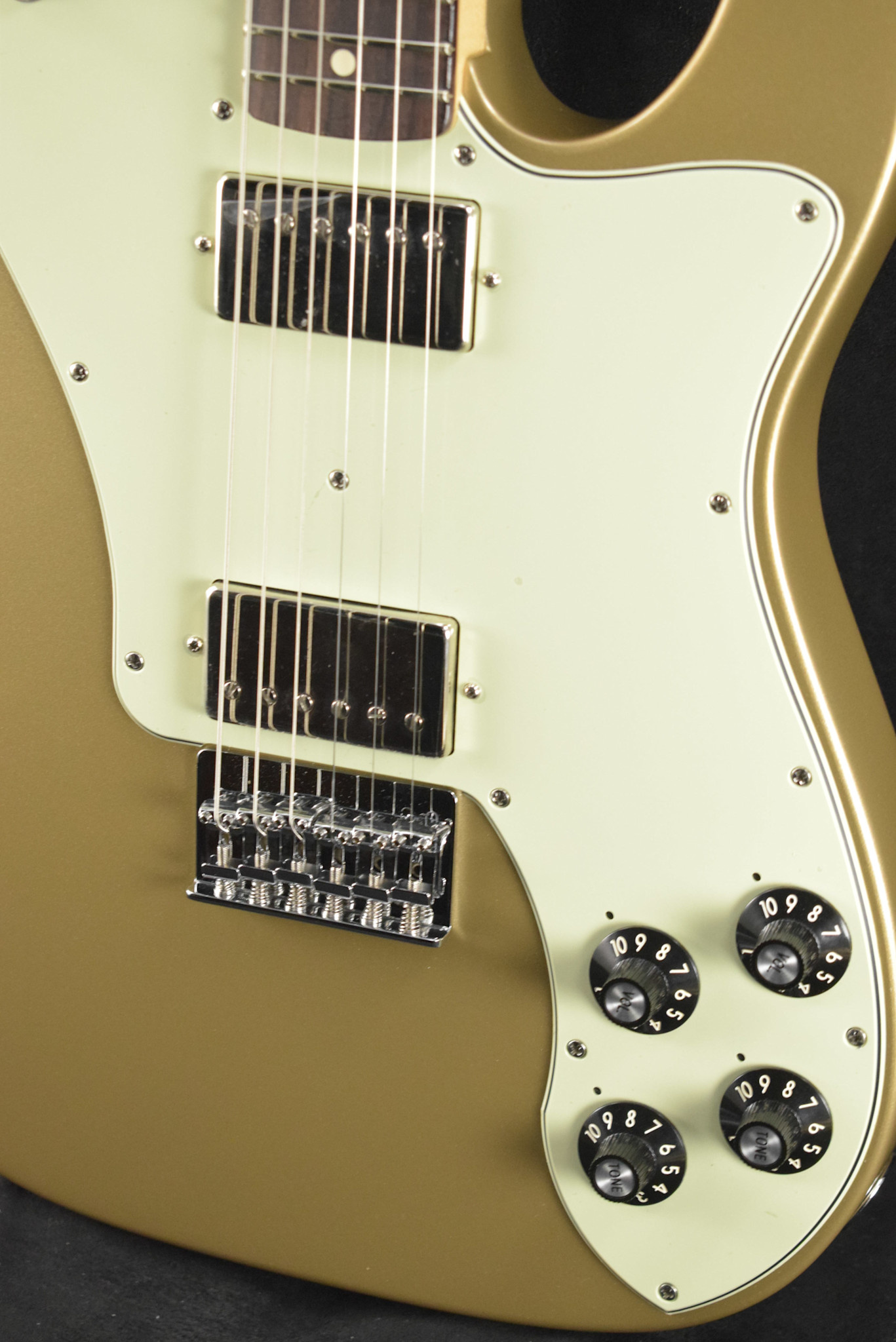 Fender Fender Chris Shiflett Telecaster Deluxe Shoreline Gold