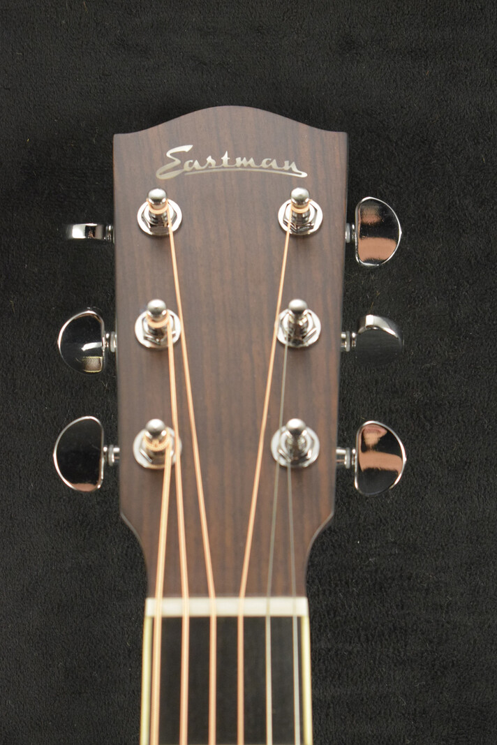 Eastman Eastman AC422CE Acoustic-Electric Grand Auditorium Natural Truetone Gloss