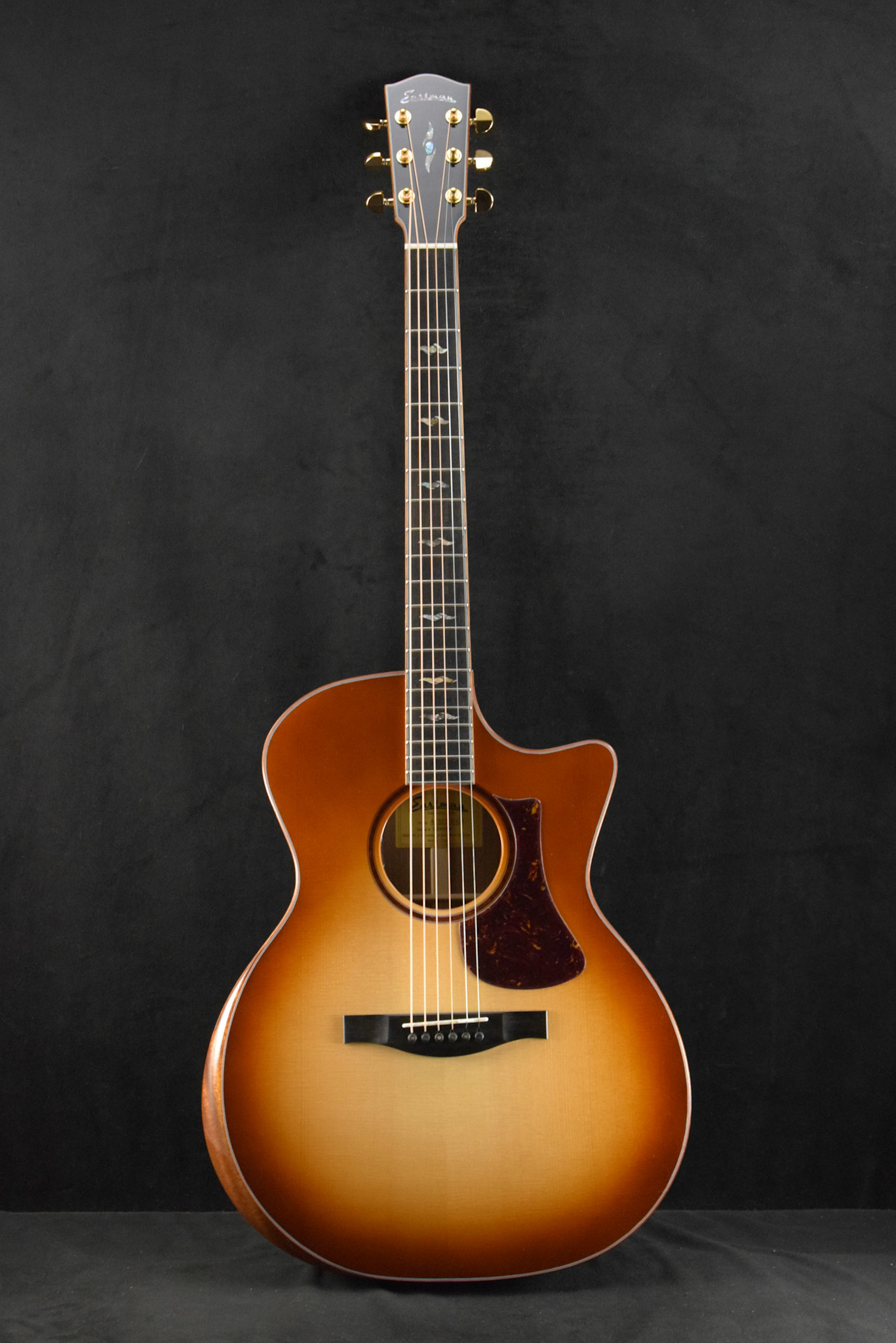 Eastman Eastman AC522CE-GB Acoustic Electric Grand Auditorium Goldburst Truetone Gloss